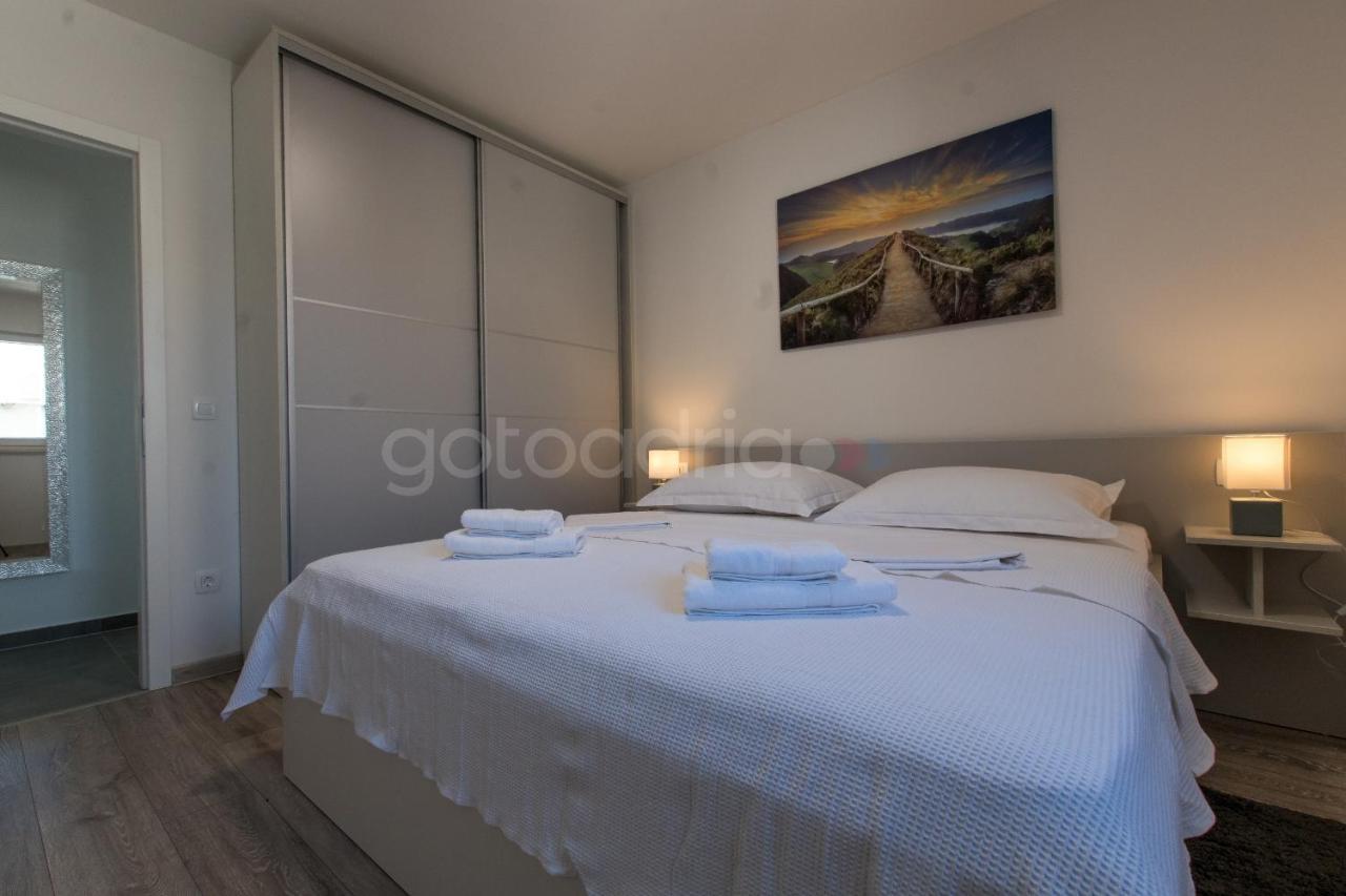 Sea View Apartment Leana Makarska Dış mekan fotoğraf